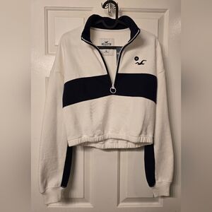 NWT Hollister Women's Cropped Half-Zip Sweatshirt, White & Dark Navy Blue